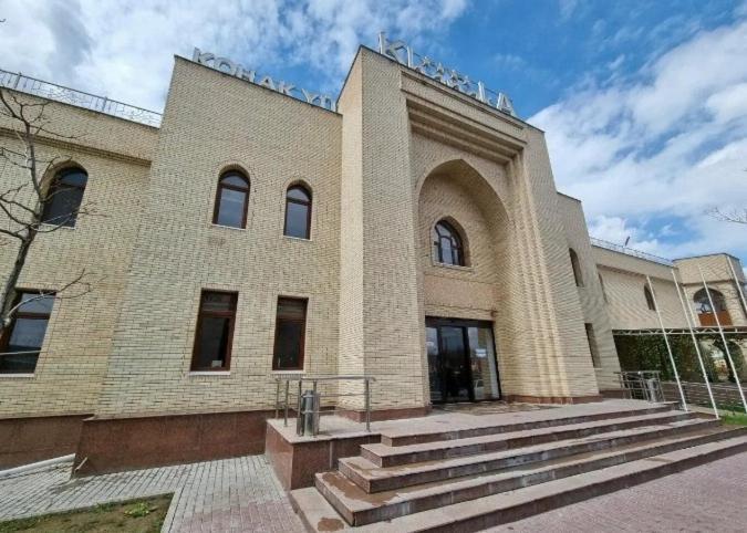 Hotel Khanaka Turkistan Buitenkant foto