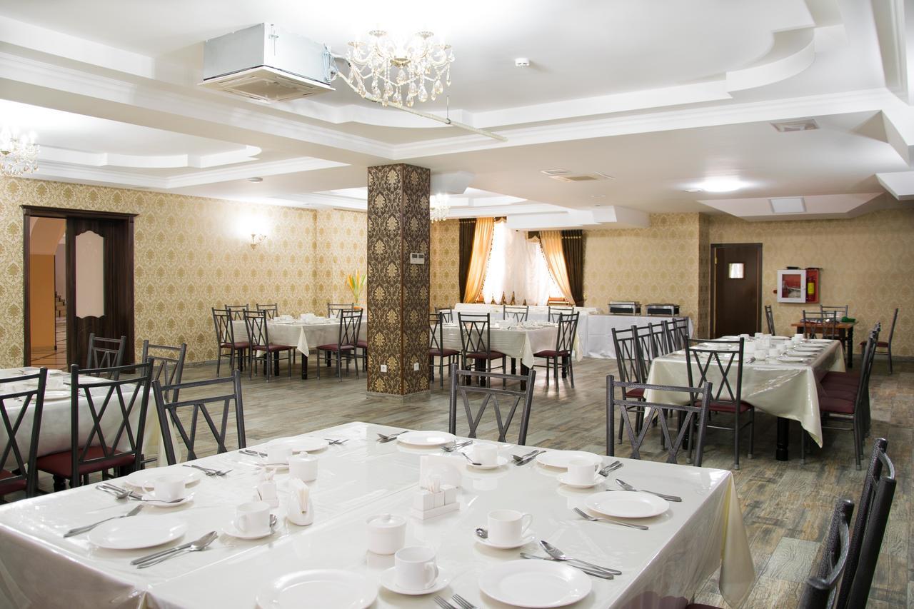 Hotel Khanaka Turkistan Buitenkant foto