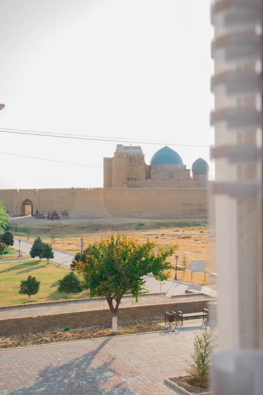 Hotel Khanaka Turkistan Buitenkant foto